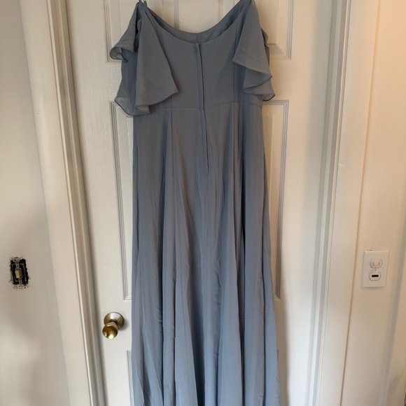 Unaltered Davids Bridal DB Studio Cold-Shoulder Long Chiffon Bridesmaid Dress - Picture 4 of 4